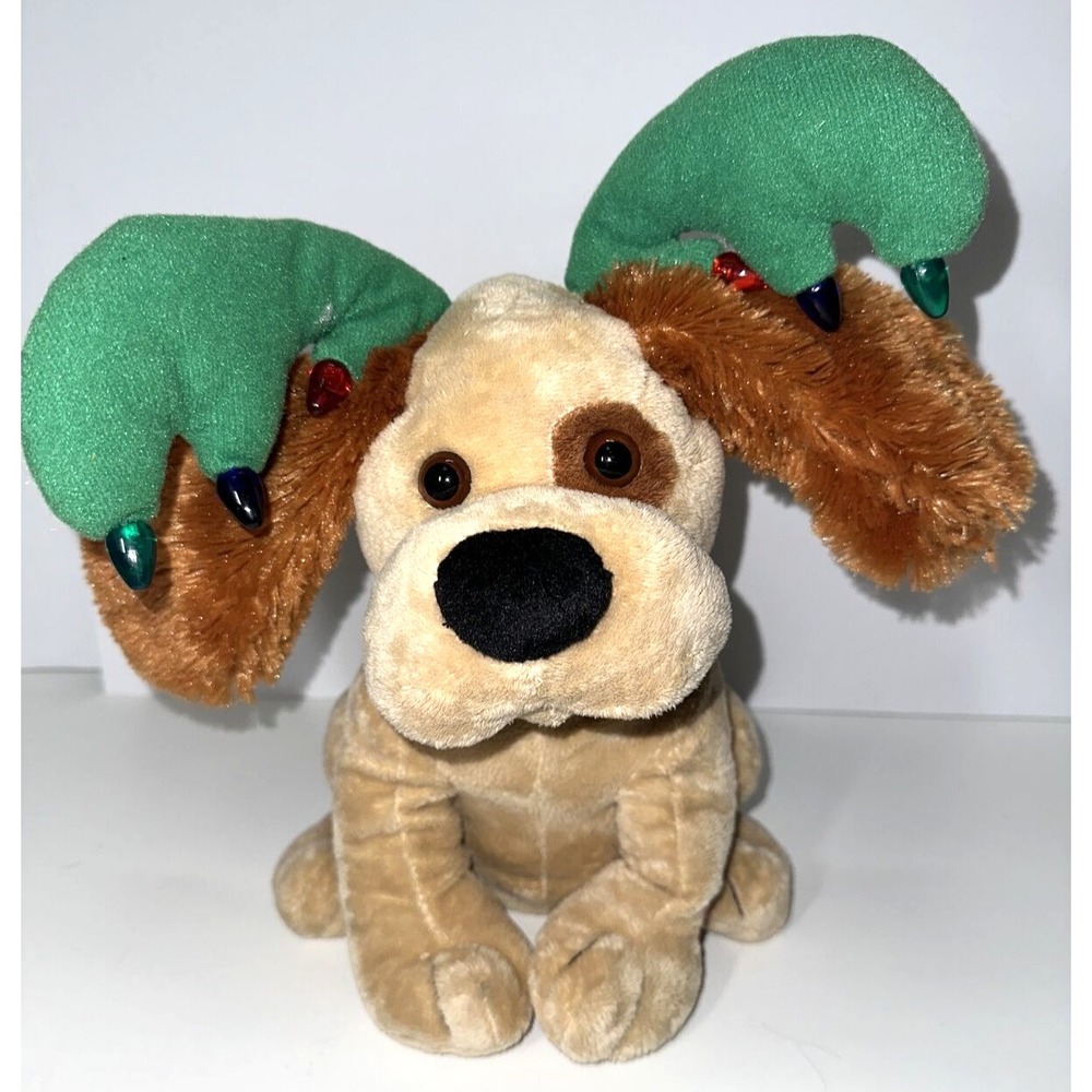 2007 Tekky Toys Animated Flapping Ears Dog Christmas Plush Sings "Shout" - Works